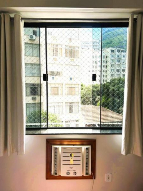 Amplo Apartamento no Posto 4